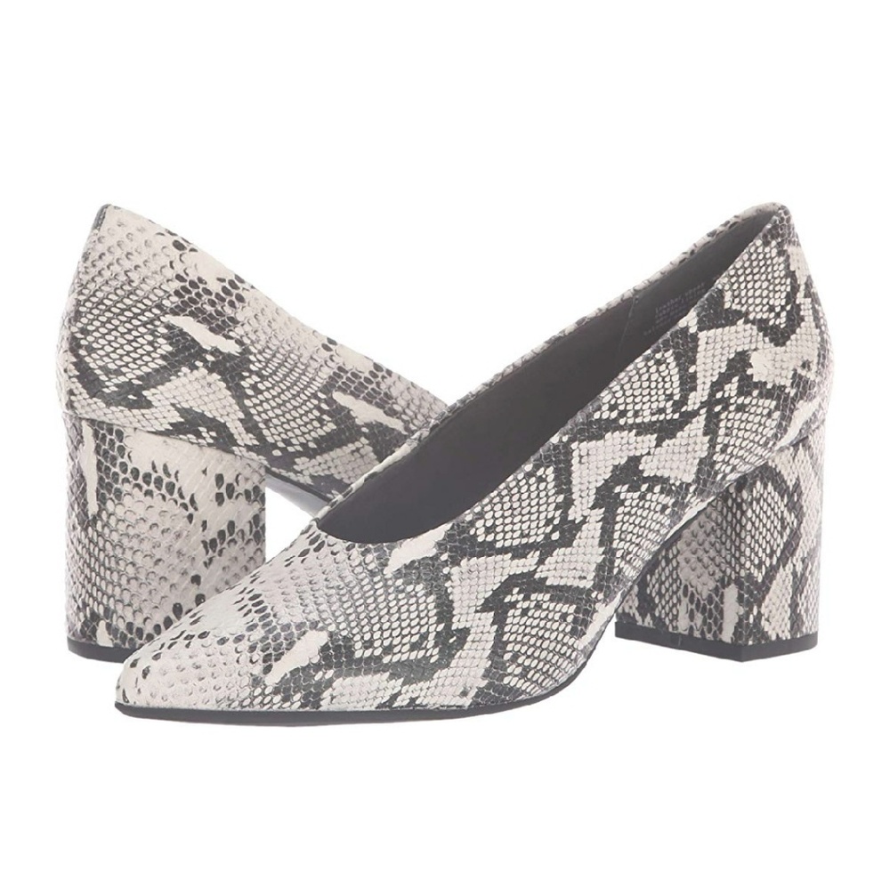 *NEW* Seychelles heels